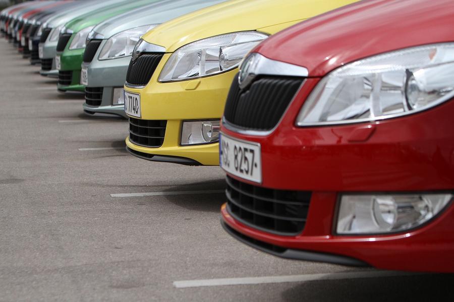  Skoda Fabia 2010 года  (фото 20 из 57)